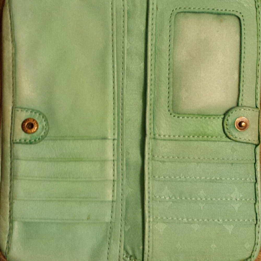 Wallet - Picture 2 of 4